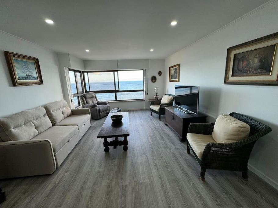 Beachfront Amazing Location - 19Th Hole Ponta Delgada Extérieur photo